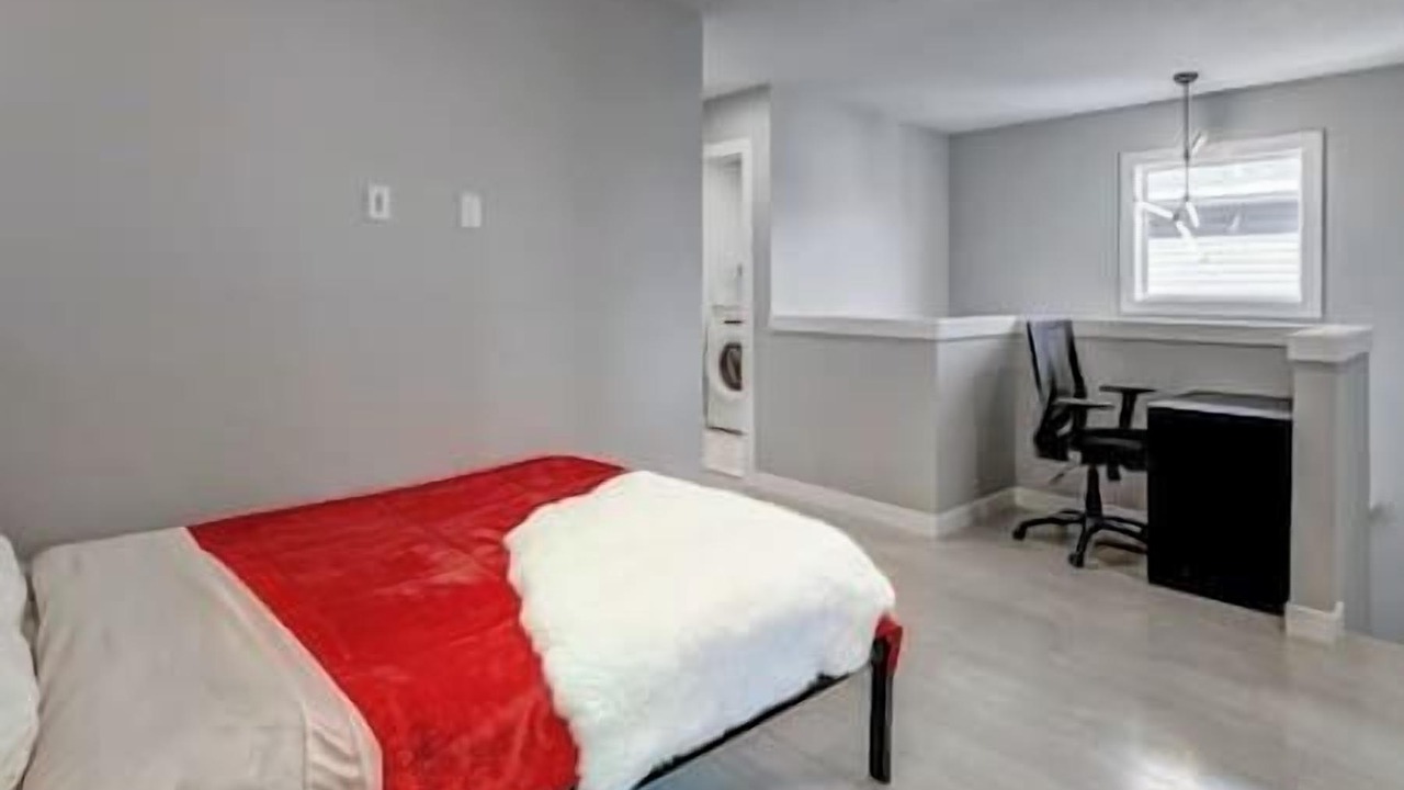 Photo of Bedroom in Chestermere