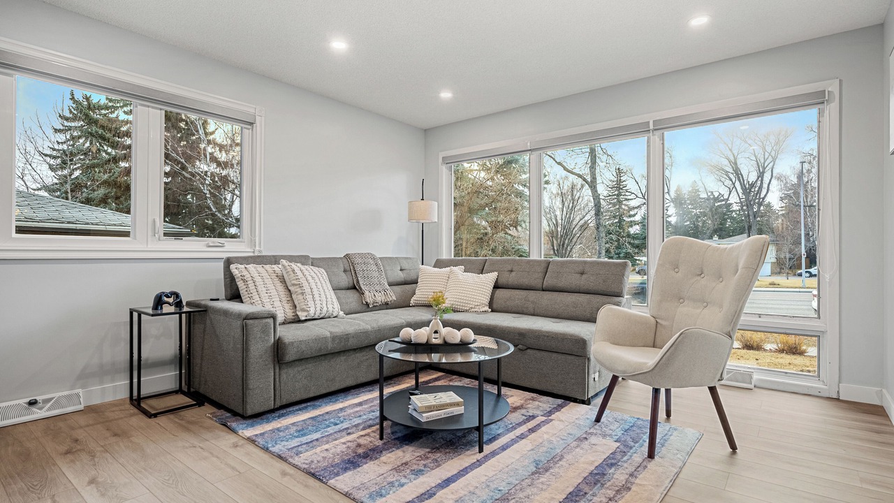 Photo of Livingroom in Southwest Calgary