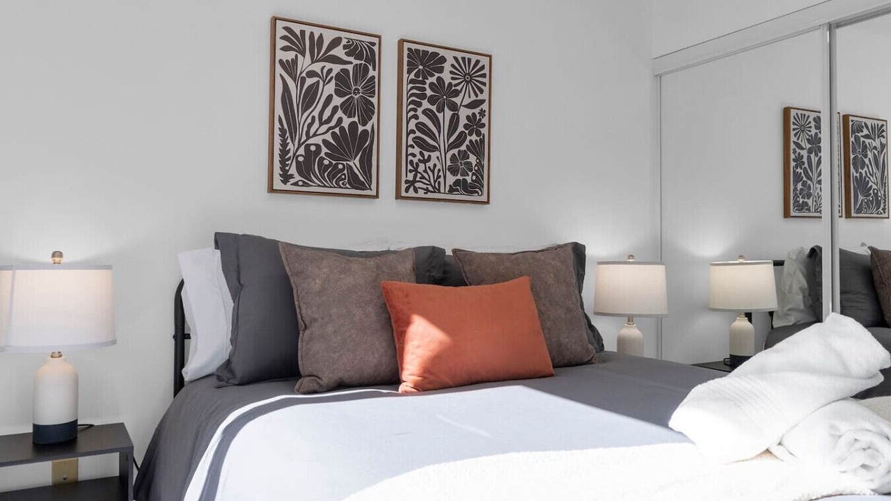 Photo of Bedroom in Fashion District