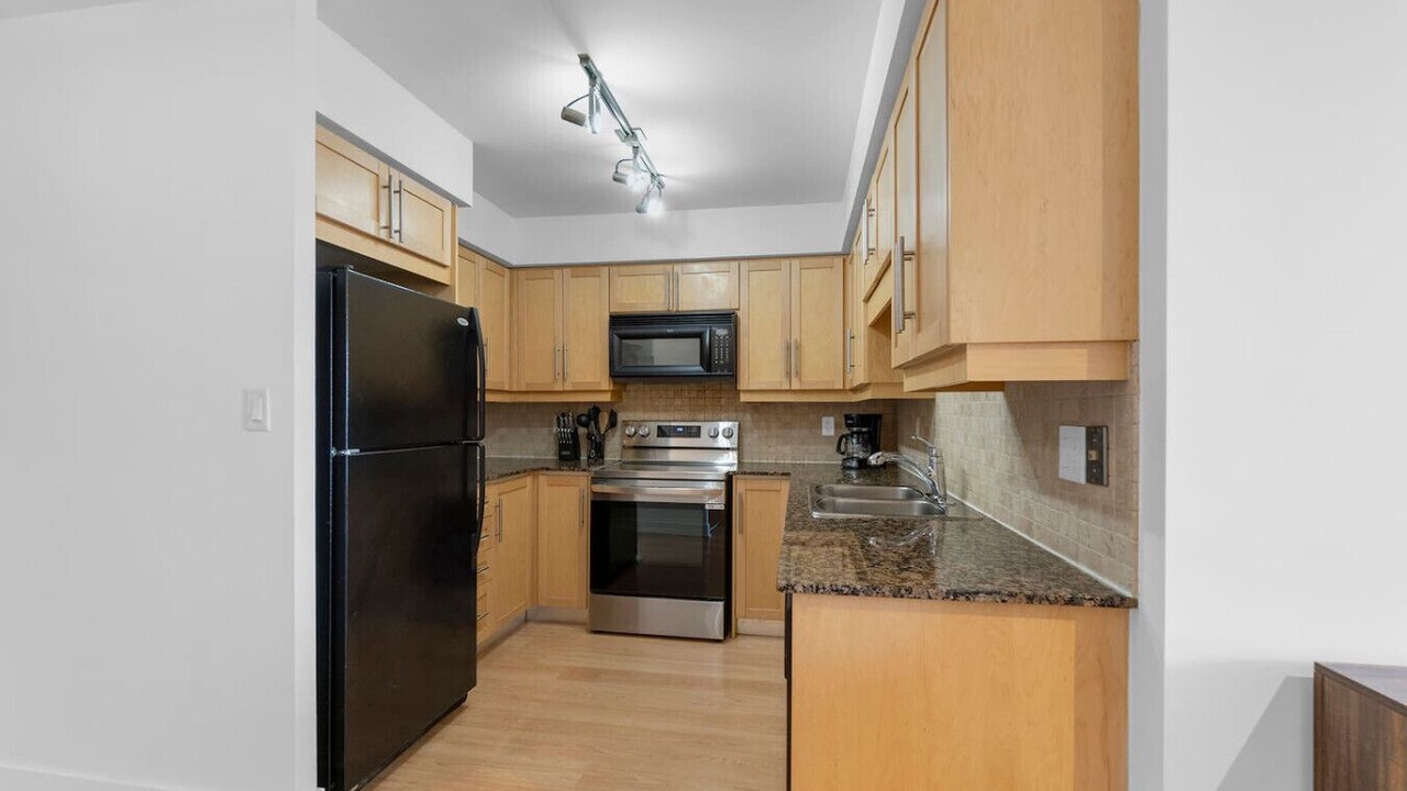 Photo of Kitchen in Fashion District