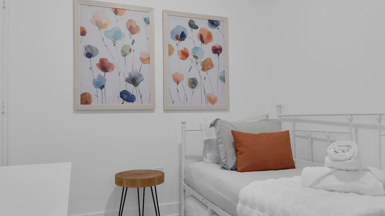 Photo of Bedroom in Fashion District