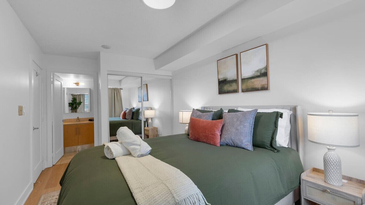 Photo of Bedroom in Fashion District