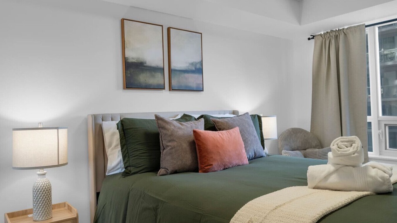 Photo of Bedroom in Fashion District