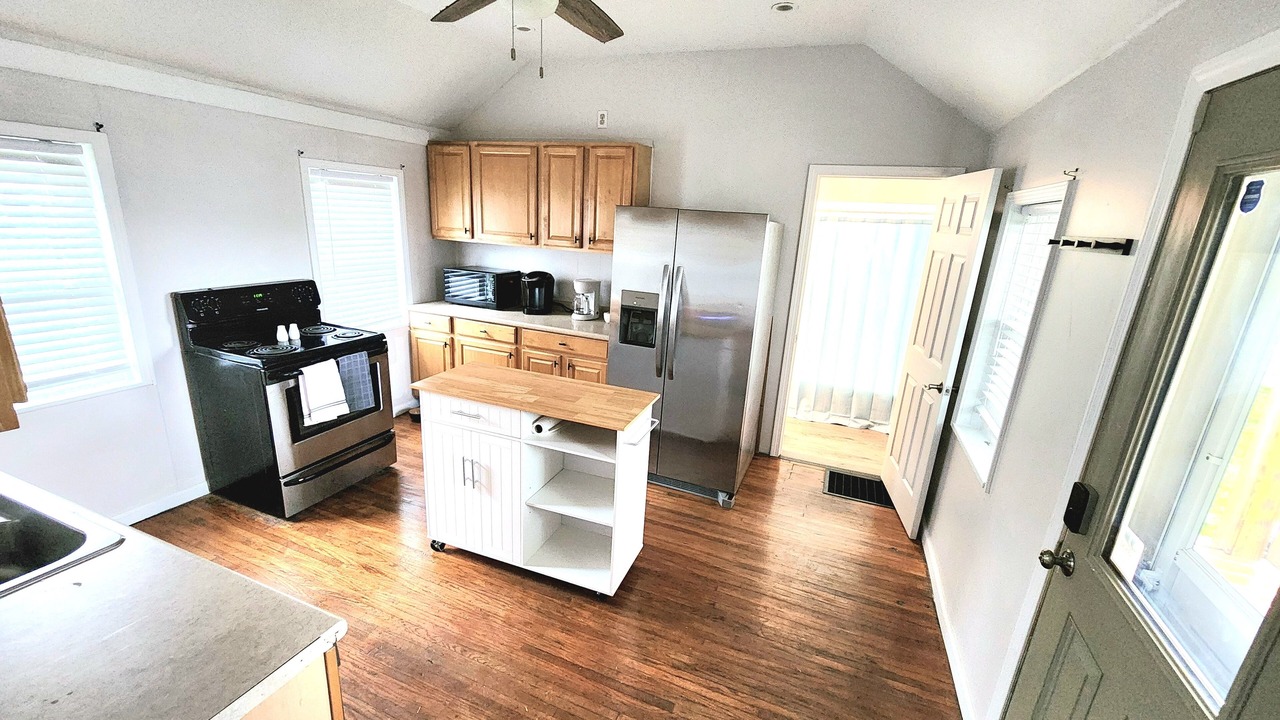 Photo of Kitchen in Port Clinton