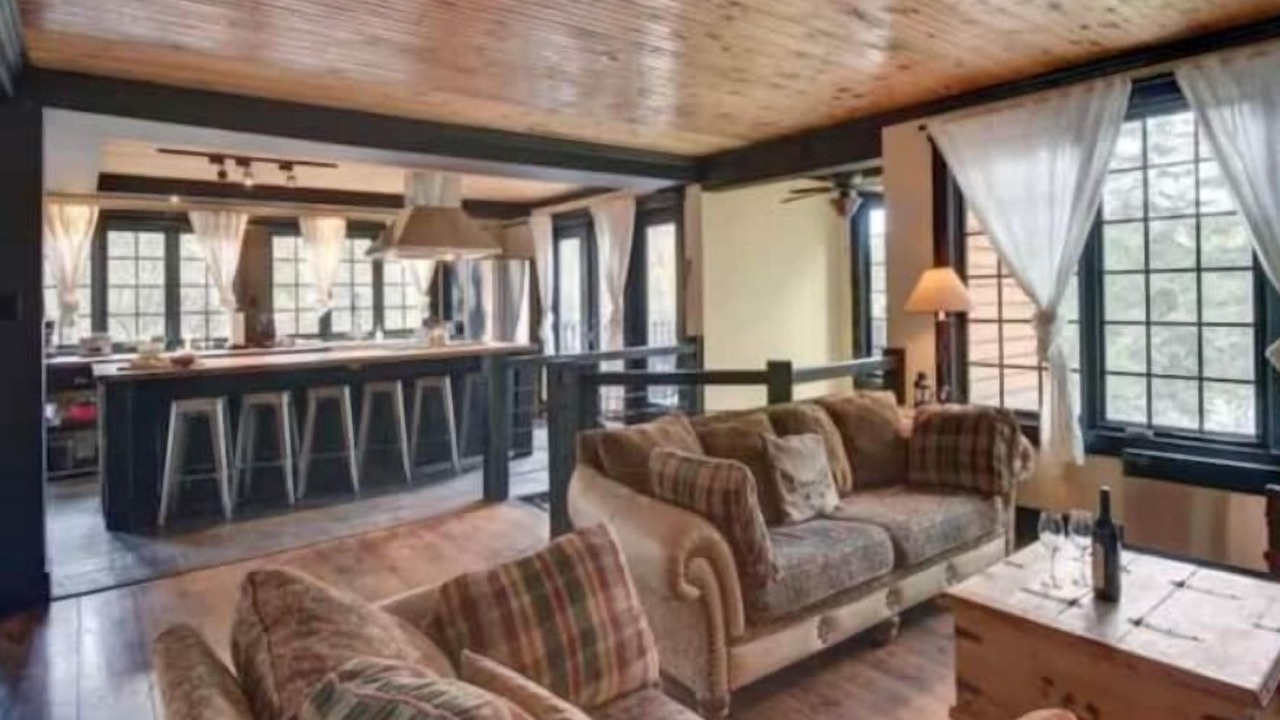Photo of Livingroom in Cantley