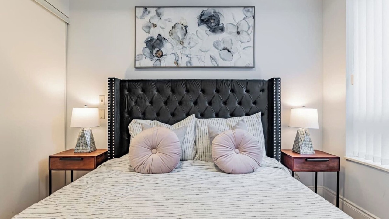Photo of Bedroom in Downtown Mississauga