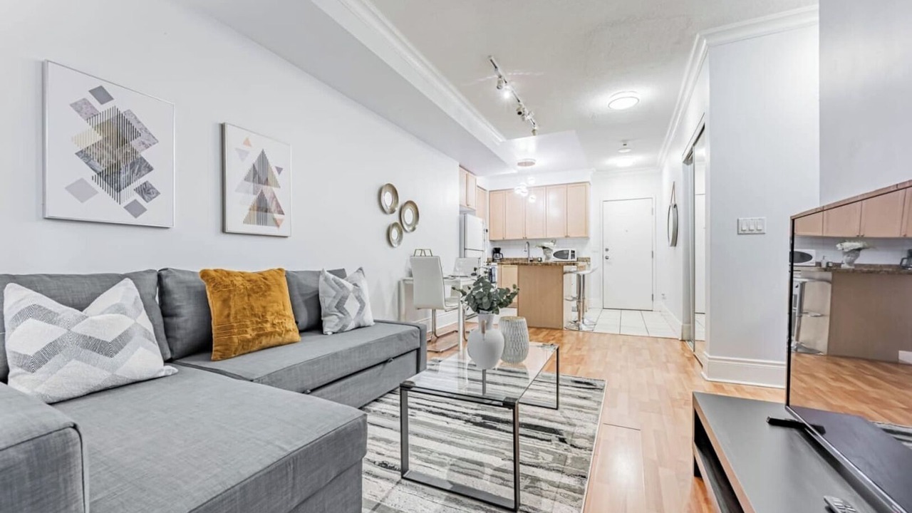 Photo of Livingroom in Downtown Mississauga