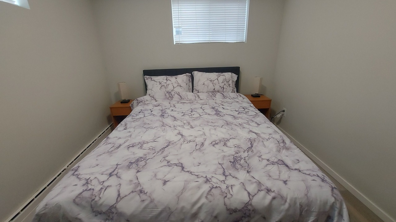 Photo of Bedroom in North Central Edmonton