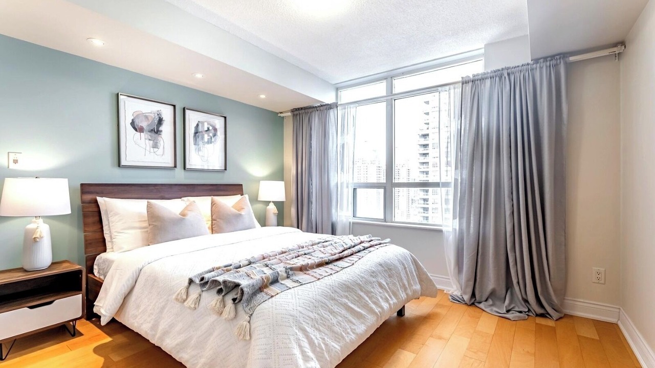 Photo of Bedroom in Downtown Mississauga