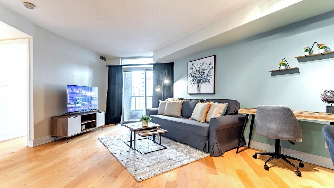 Photo of Livingroom in Downtown Mississauga