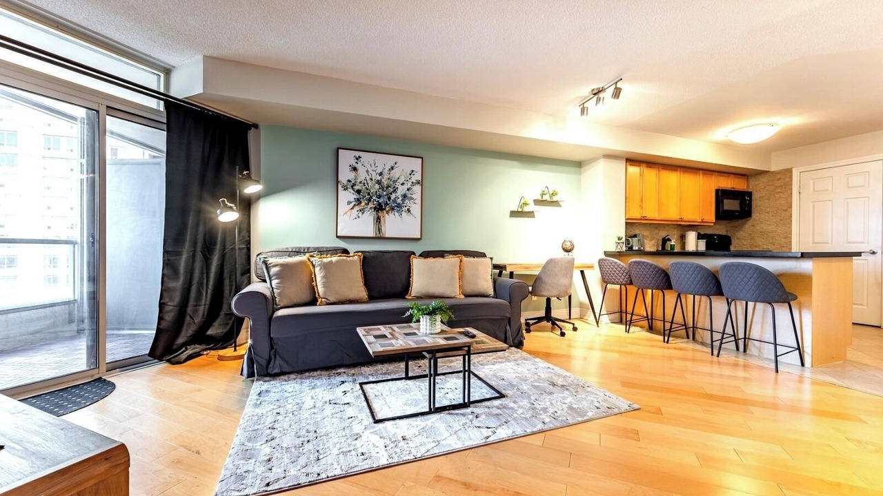 Photo of Livingroom in Downtown Mississauga
