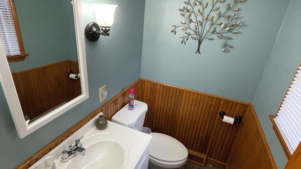 Photo of Bathroom in Pymatuning South