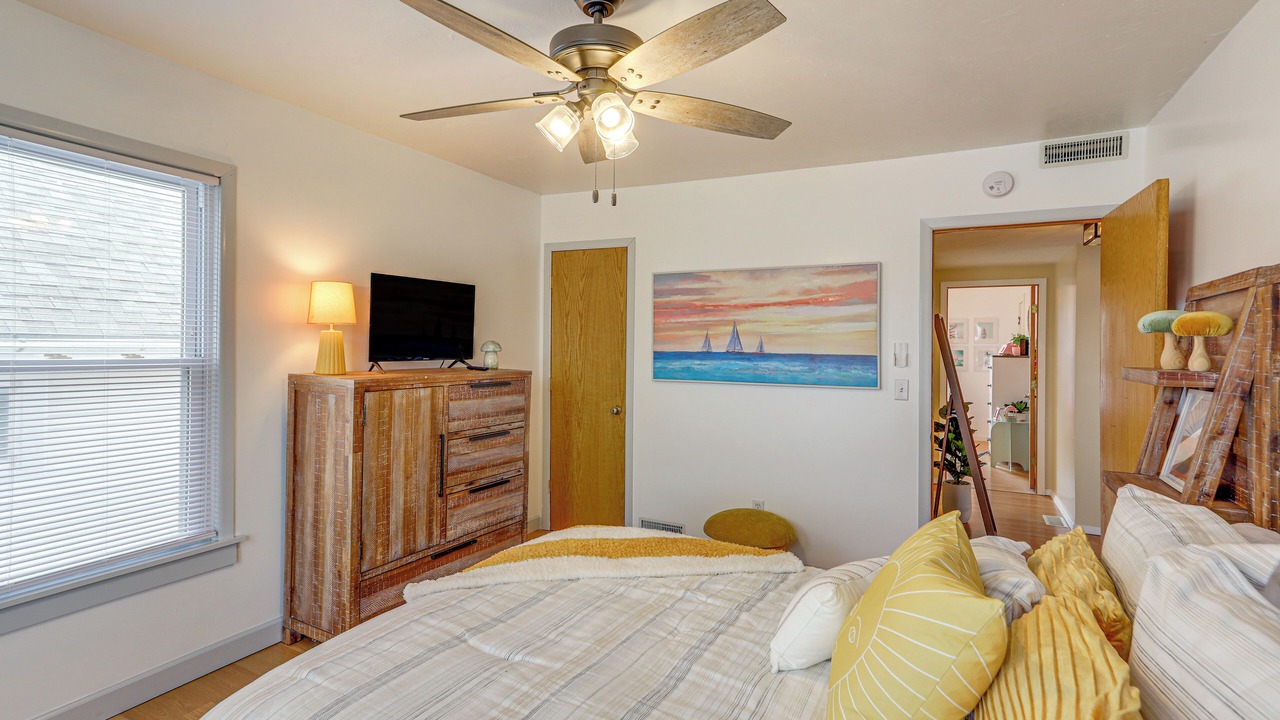 Photo of Bedroom in Vermilion