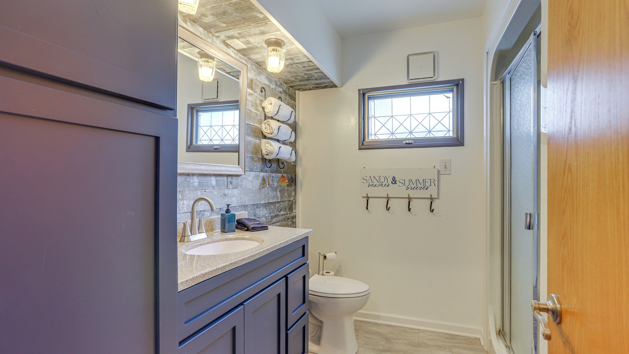 Photo of Bathroom in Vermilion