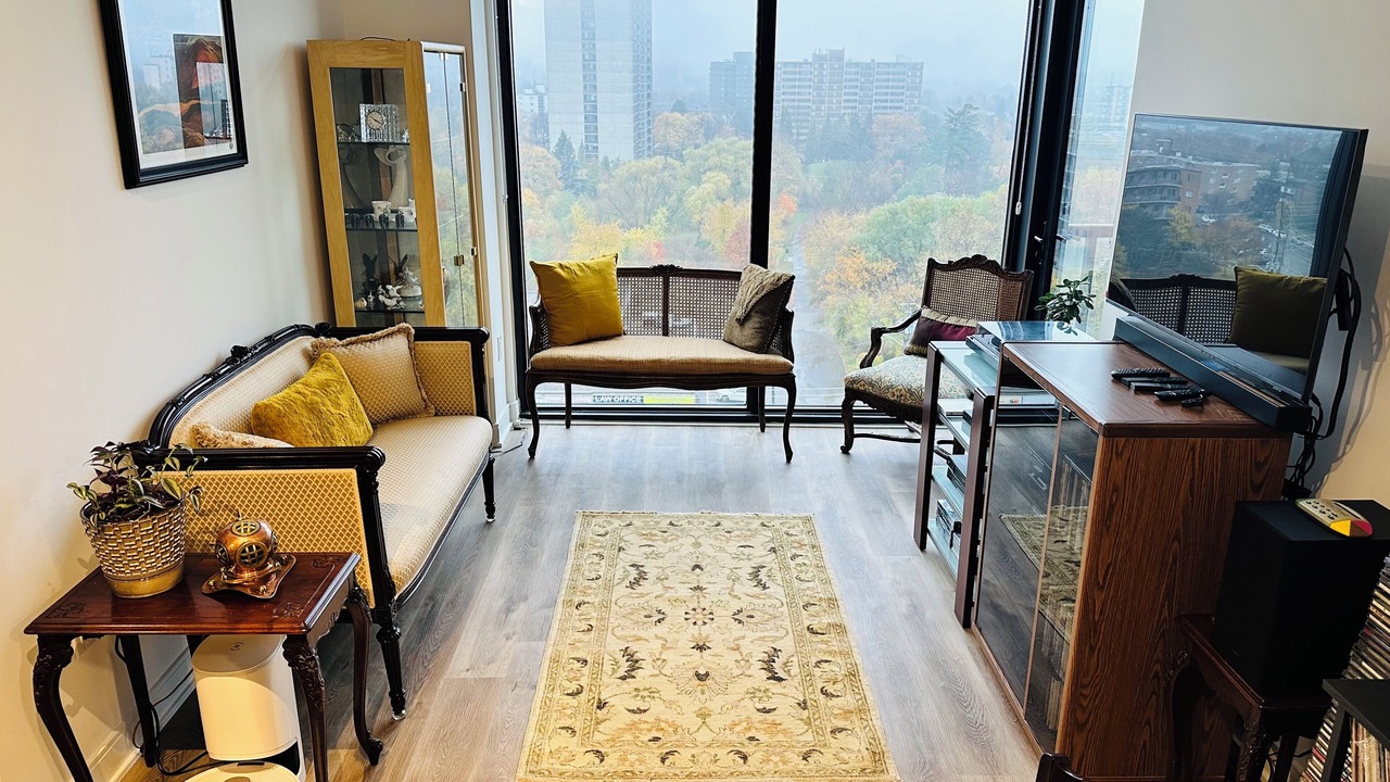 Photo of Livingroom in Cooksville