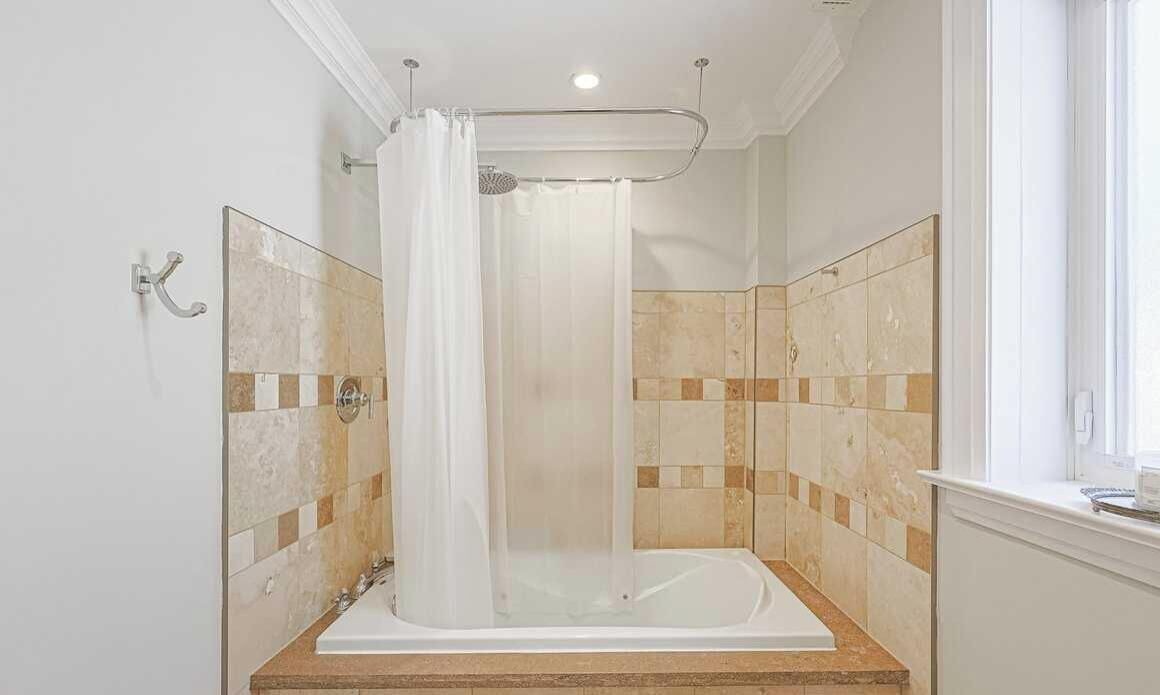 Photo of Bathroom in Sherwood Park