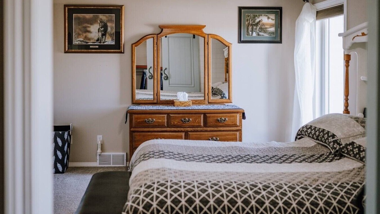 Photo of Bedroom in Olds