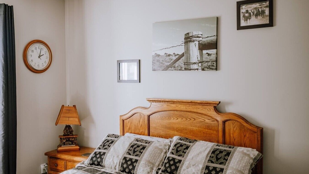 Photo of Bedroom in Olds