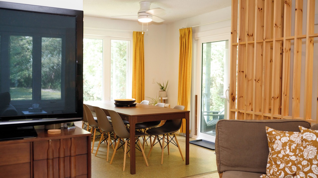 Photo of Livingroom in Ashfield-Colborne-Wawanosh