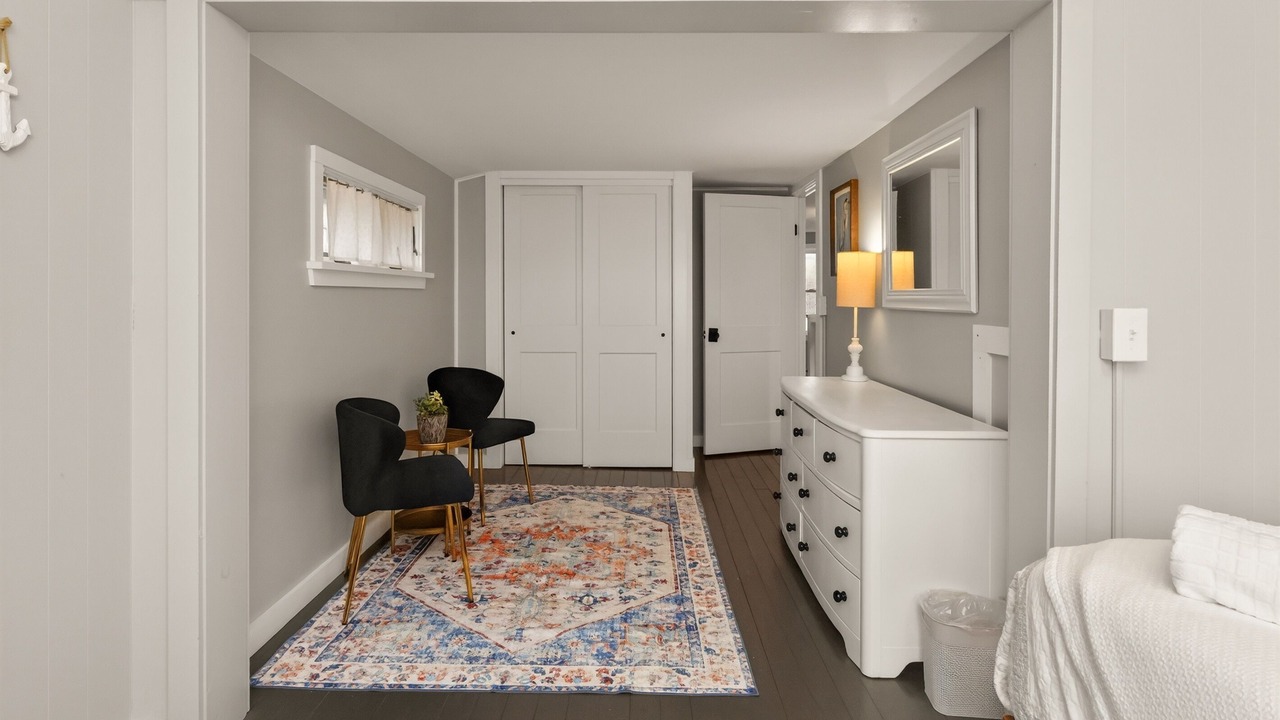 Photo of Bedroom in Seneca Falls
