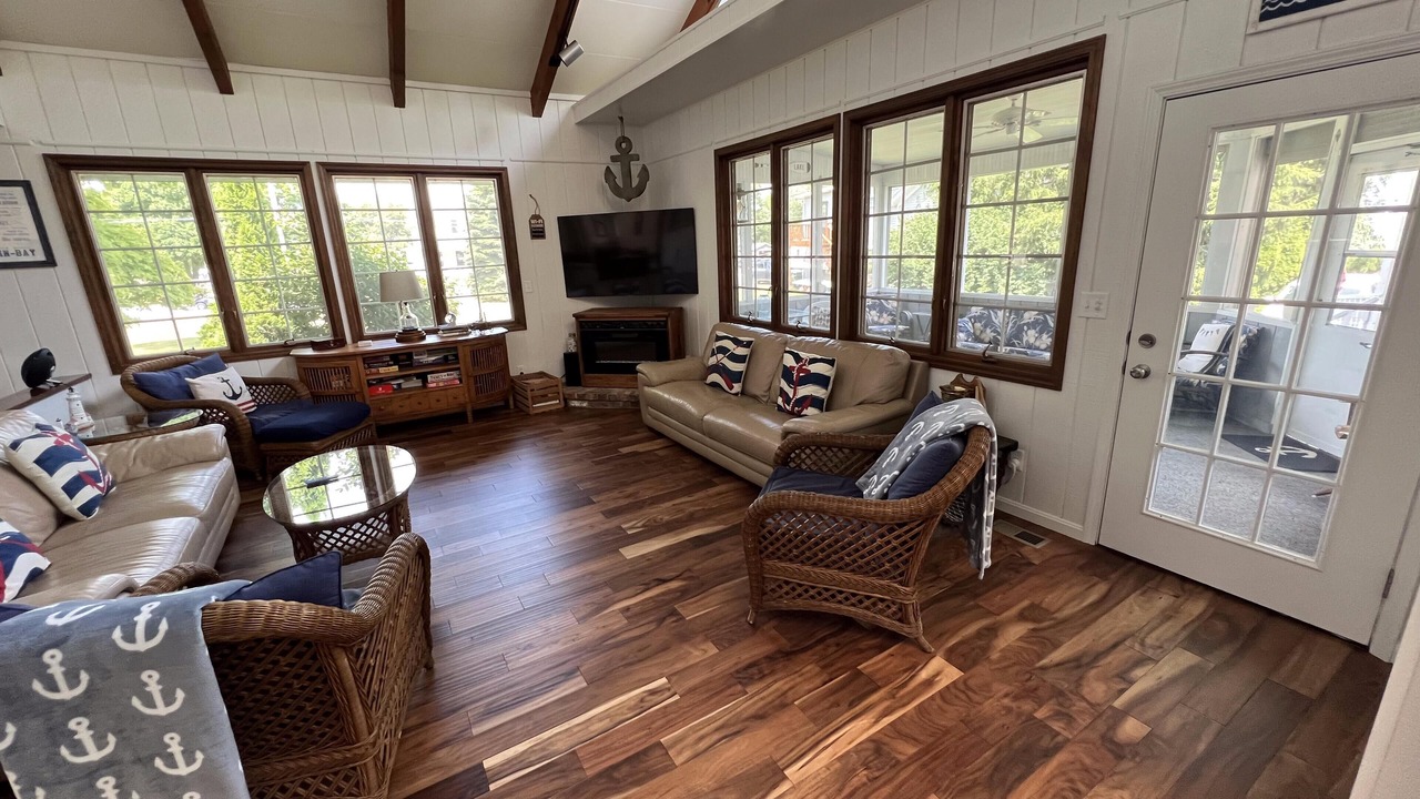 Photo of Livingroom in Put-in-Bay