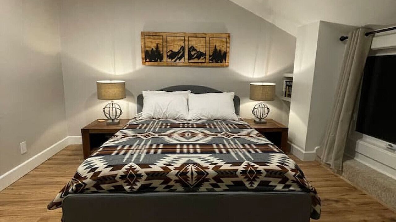 Photo of Bedroom in Bragg Creek