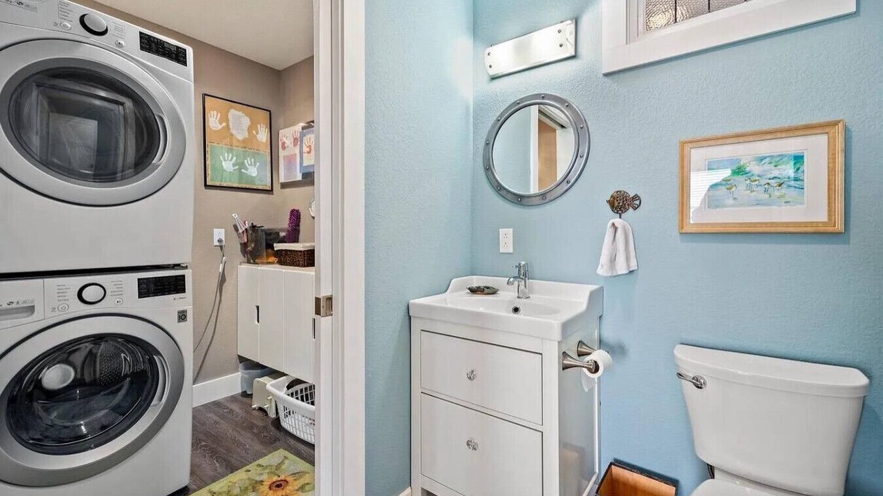 Photo of Bathroom in Huron