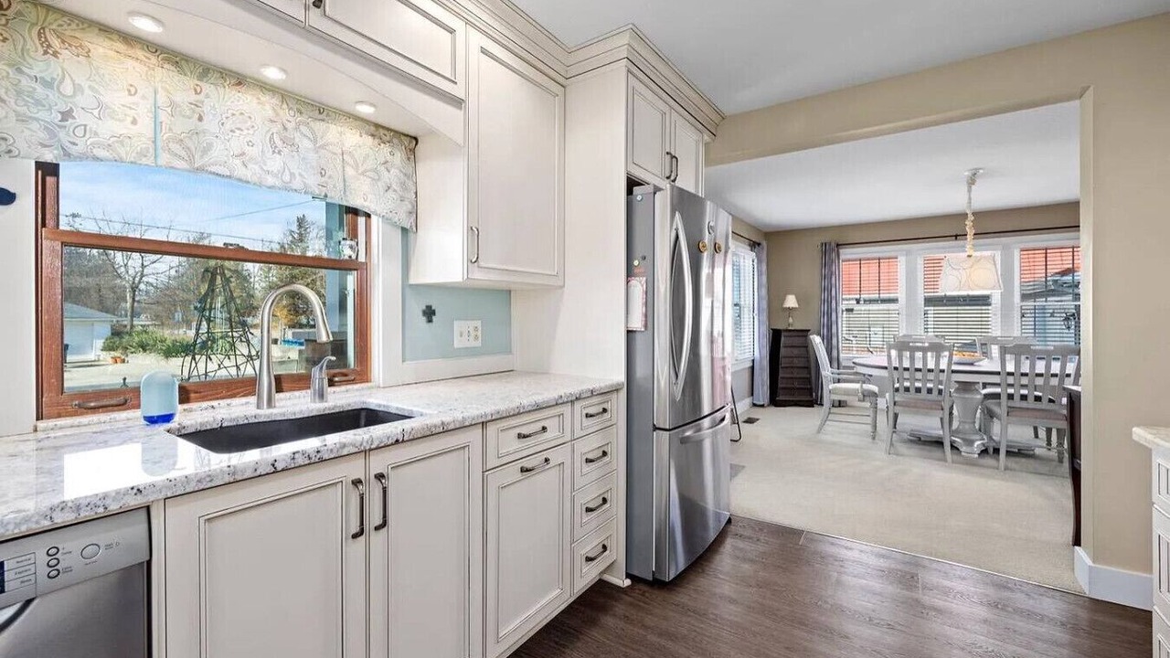 Photo of Kitchen in Huron