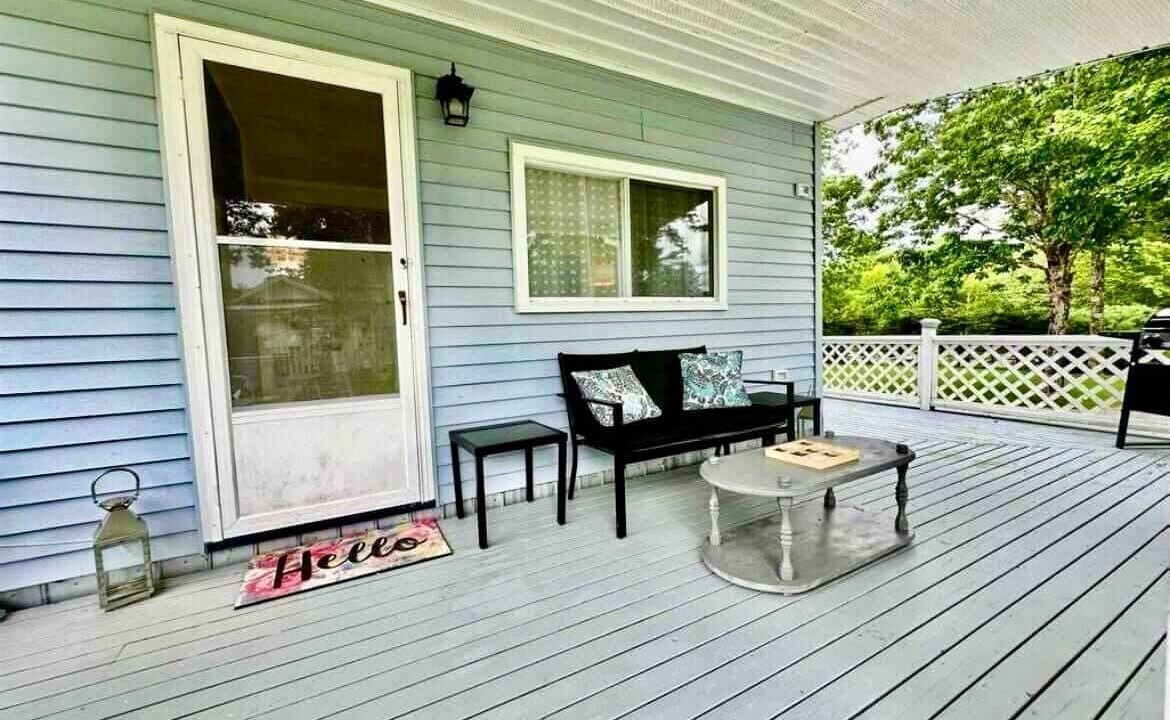Photo of Patio Balcony in Lunenburg County