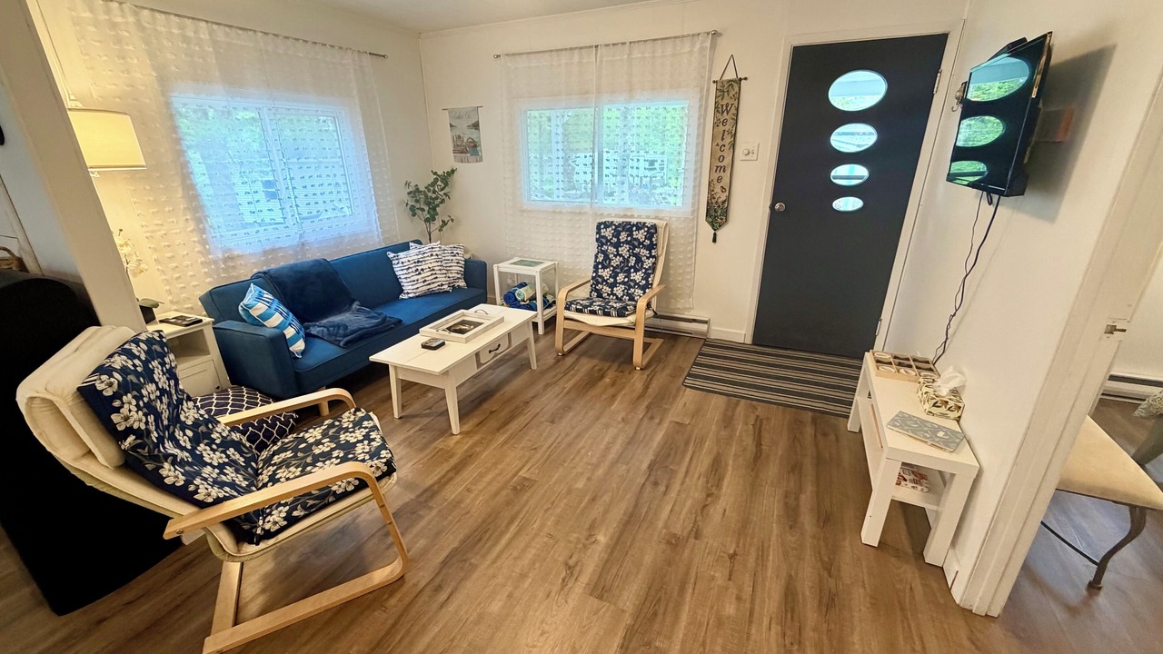 Photo of Livingroom in Lunenburg County