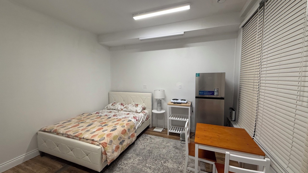 Photo of Bedroom in Oakridge