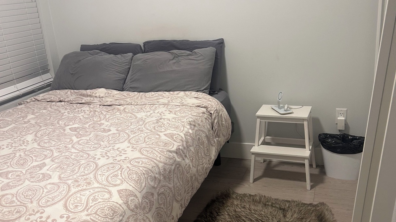 Photo of Bedroom in Langley