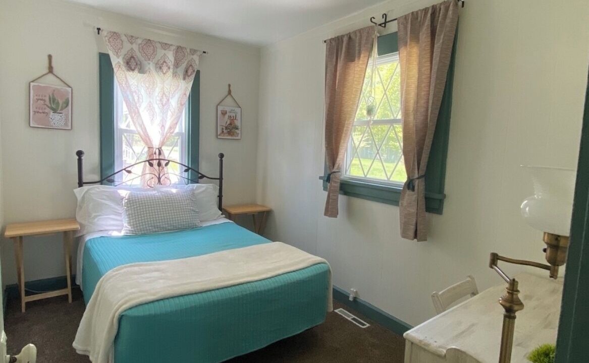Photo of Bedroom in Geneva-on-the-Lake