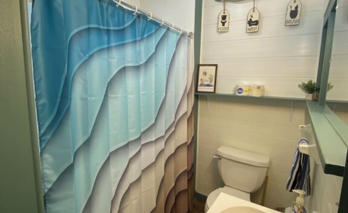Photo of Bathroom in Geneva-on-the-Lake