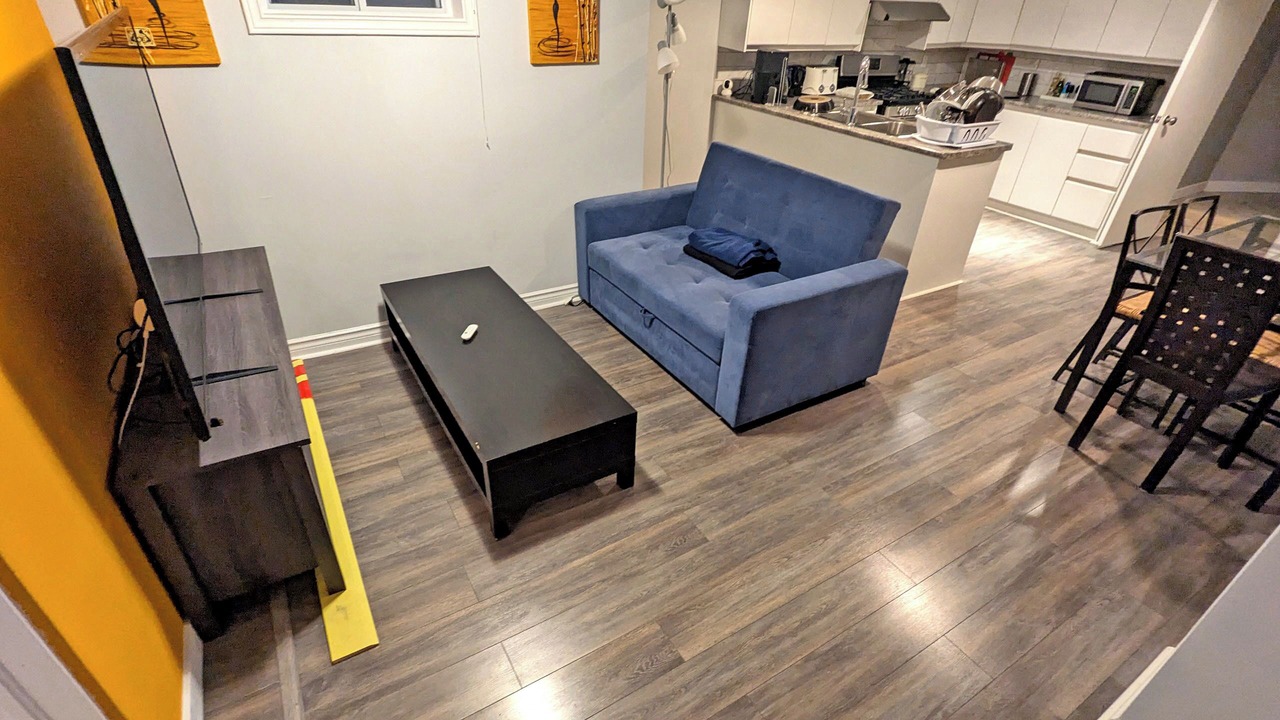 Photo of Livingroom in Earlscourt
