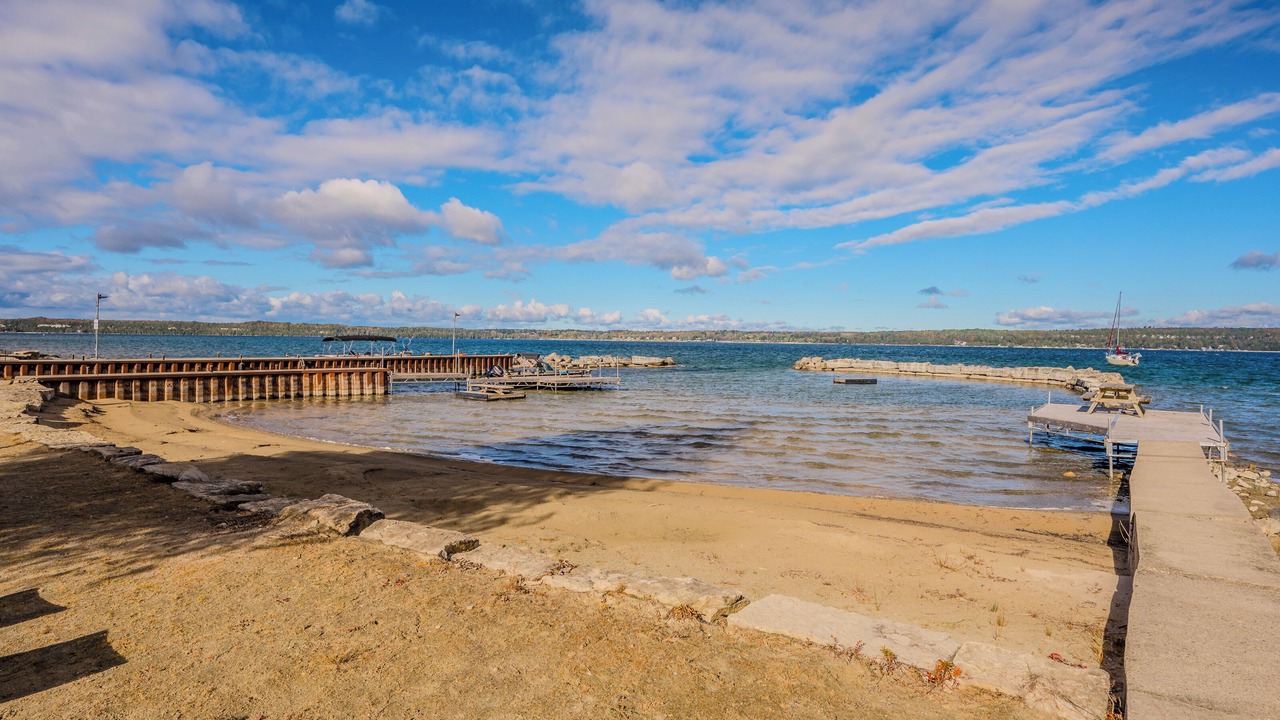 Photo of Outdoor in Colpoys Bay
