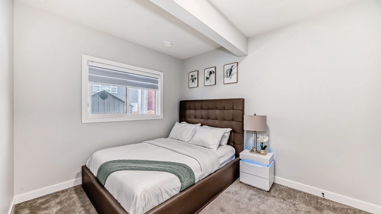 Photo of Bedroom in Evanston