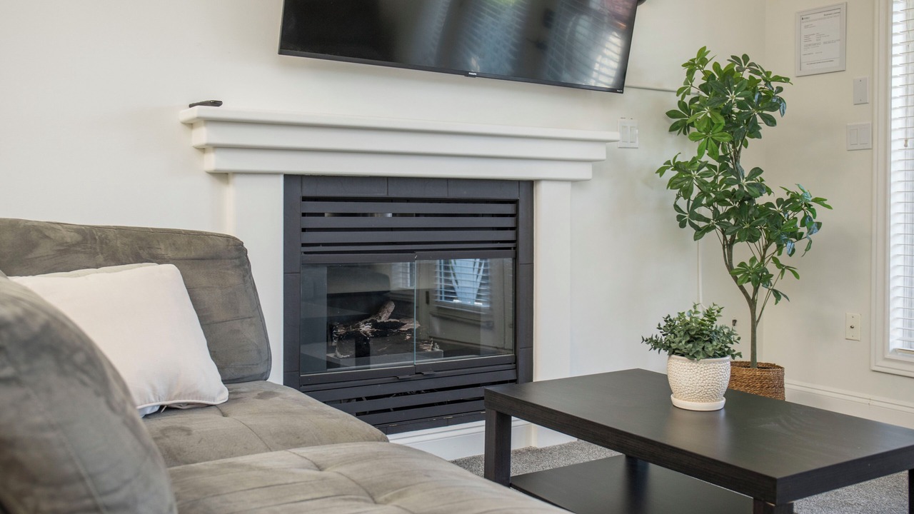 Photo of Livingroom in Surrey