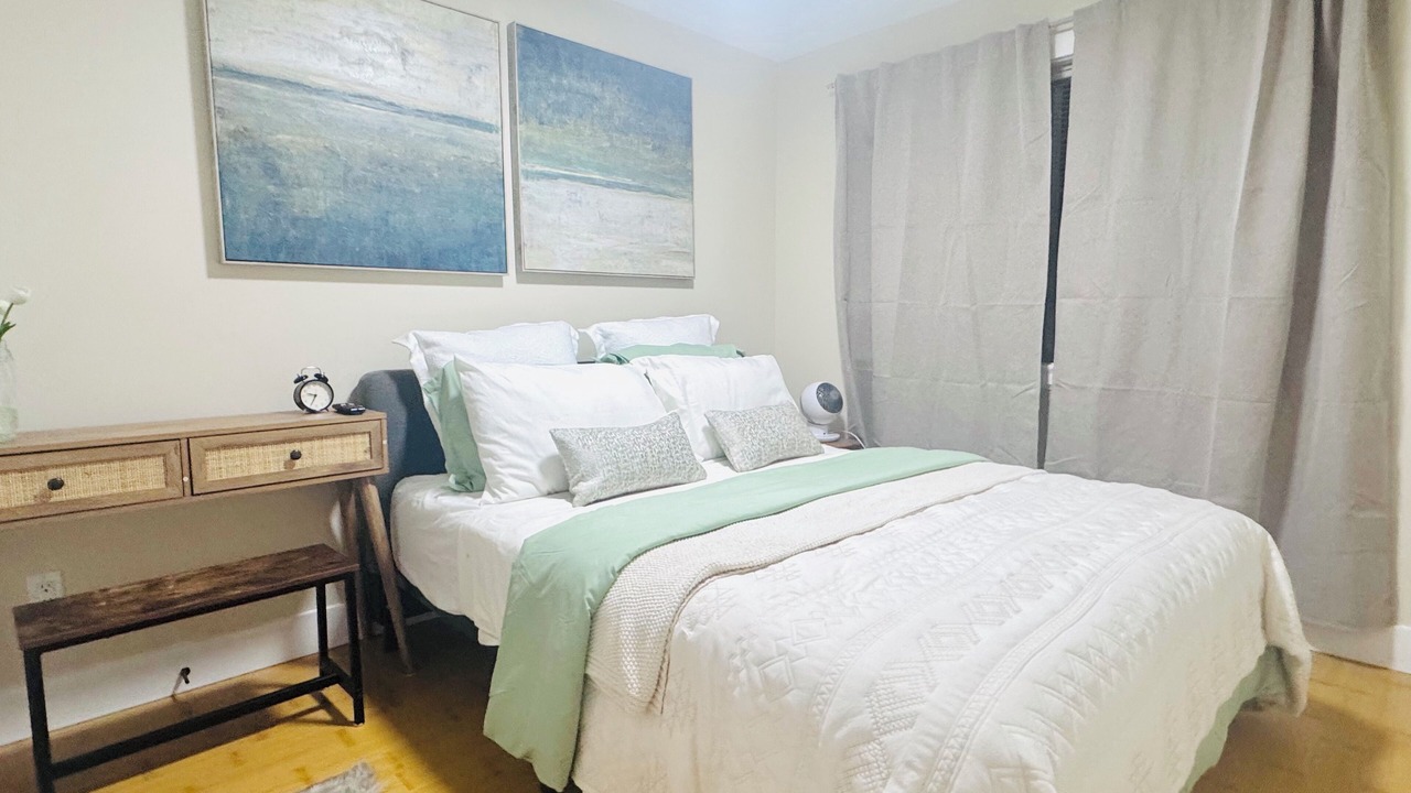 Photo of Bedroom in East Clayton