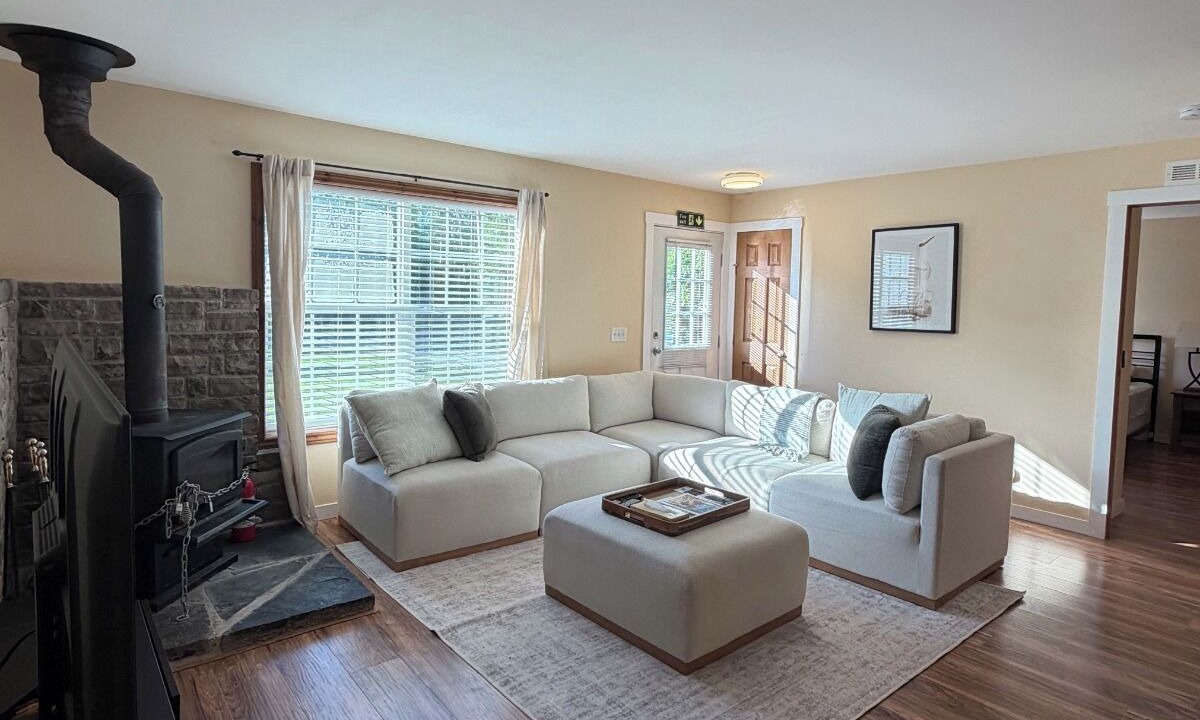 Photo of Bedroom in Miller Lake