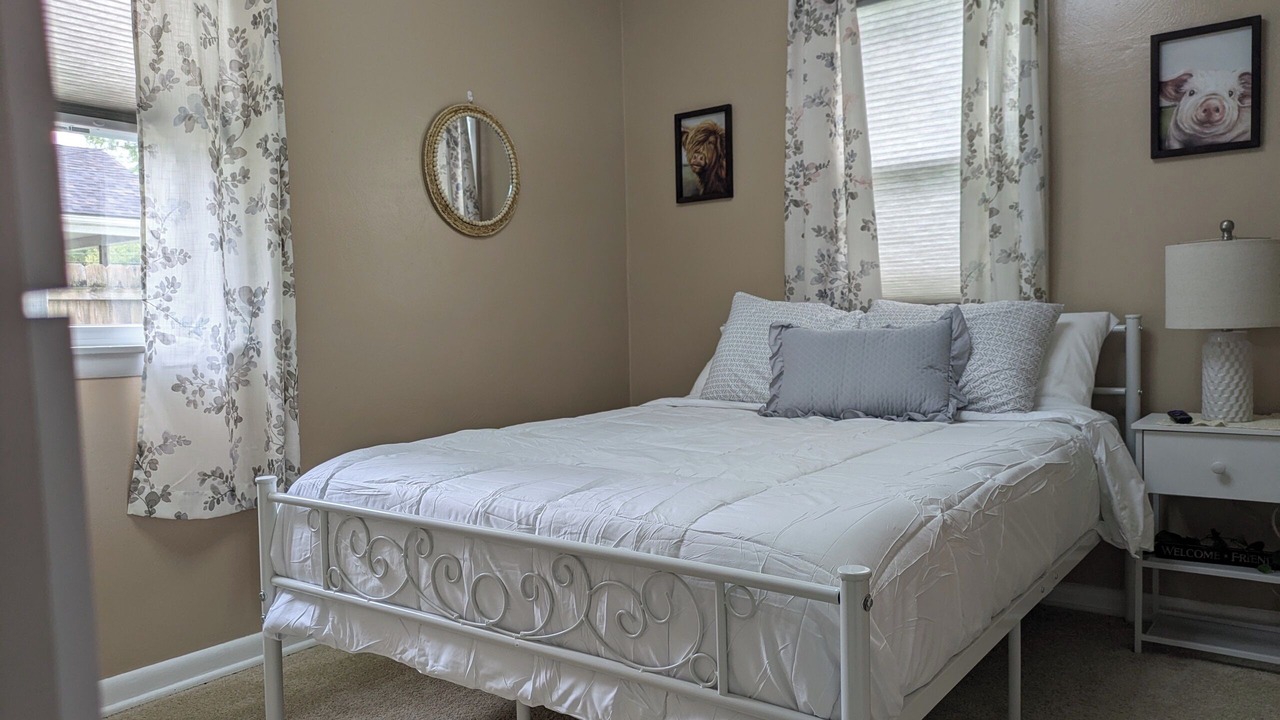 Photo of Bedroom in Bristolville