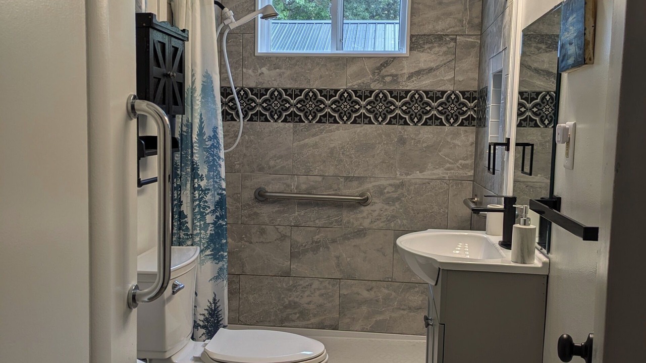 Photo of Bathroom in Bristolville