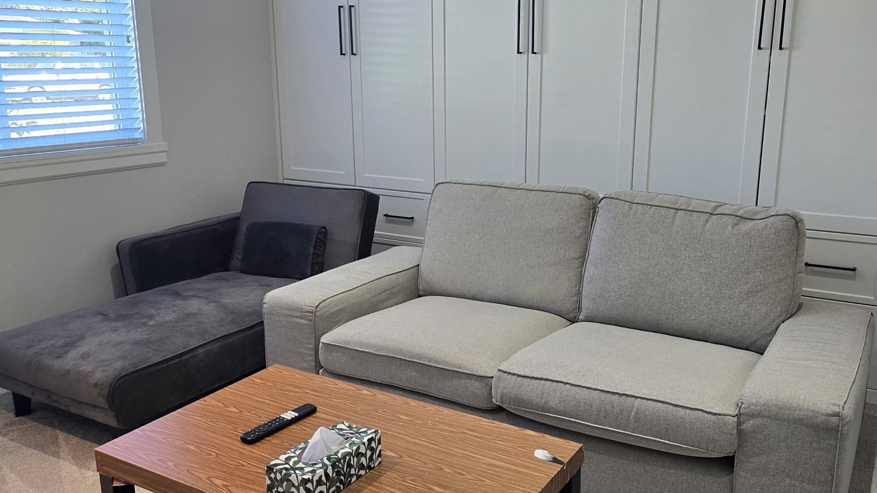 Photo of Livingroom in Langley