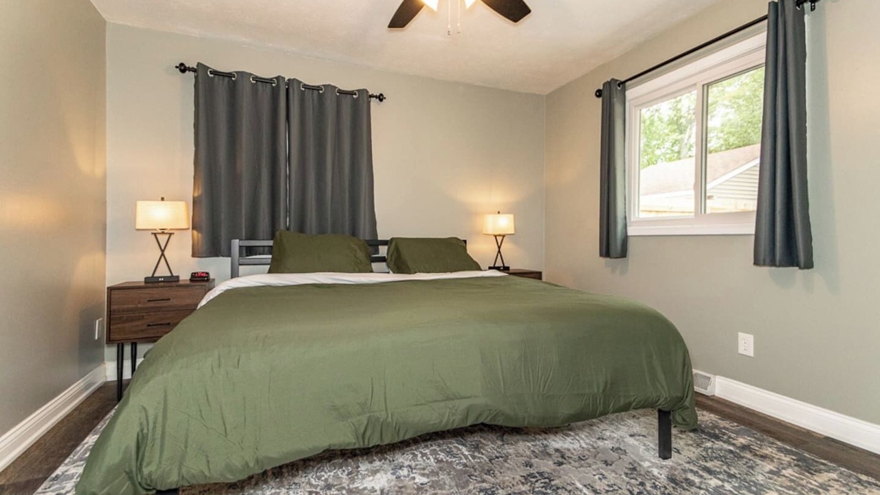 Photo of Bedroom in Mentor