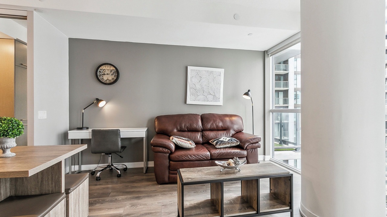 Photo of Livingroom in Downtown Toronto