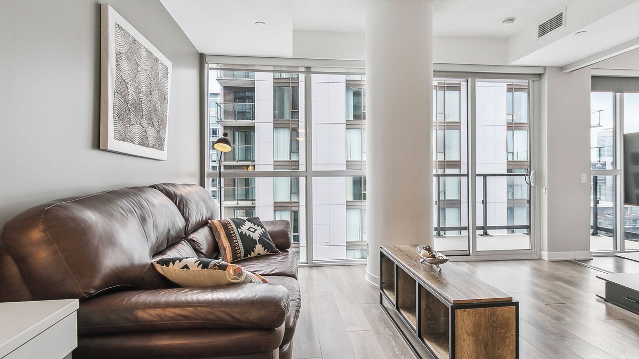 Photo of Livingroom in Downtown Toronto