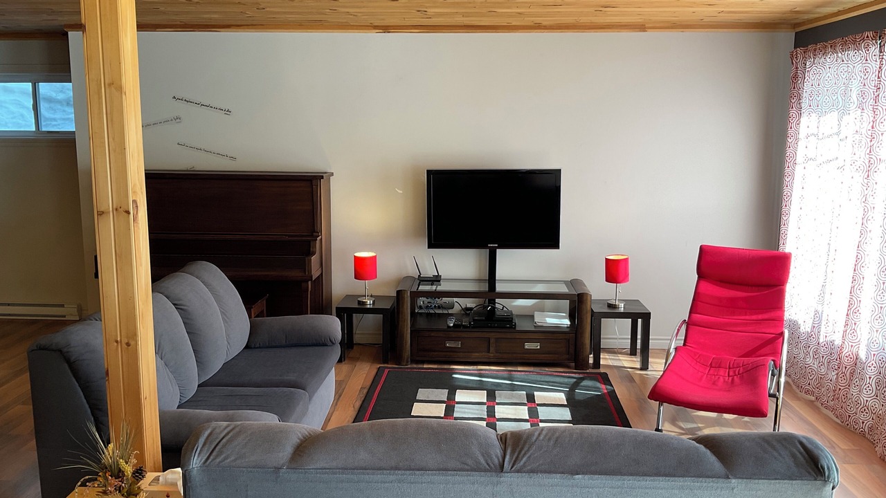 Photo of Livingroom in Saint-Joseph-de-la-Rive