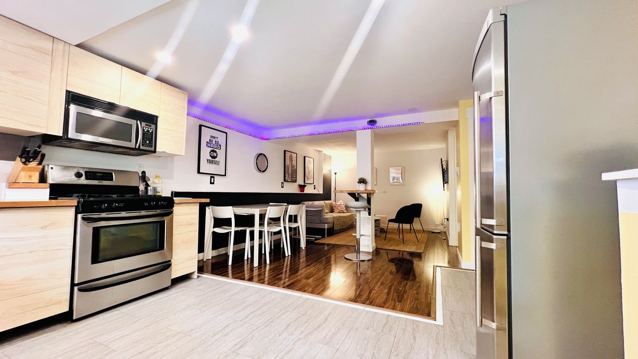 Photo of Kitchen in Lynn Valley