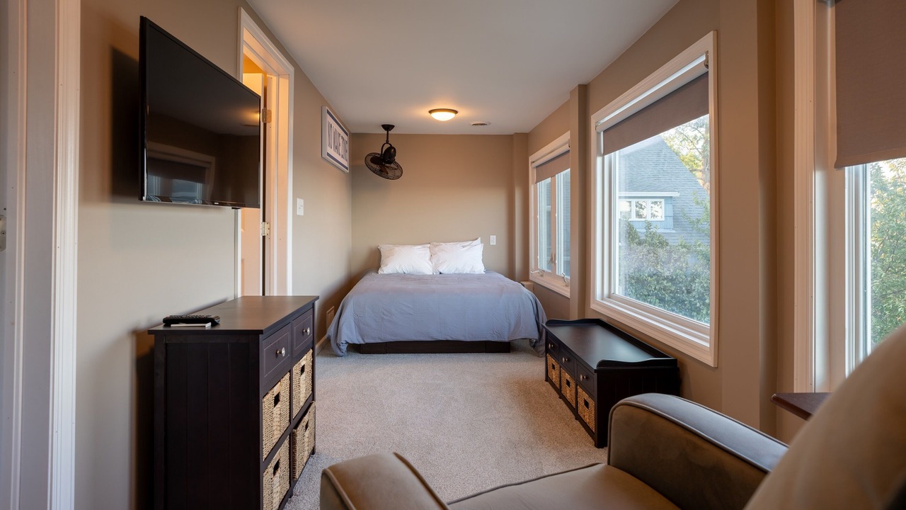 Photo of Bedroom in Huron