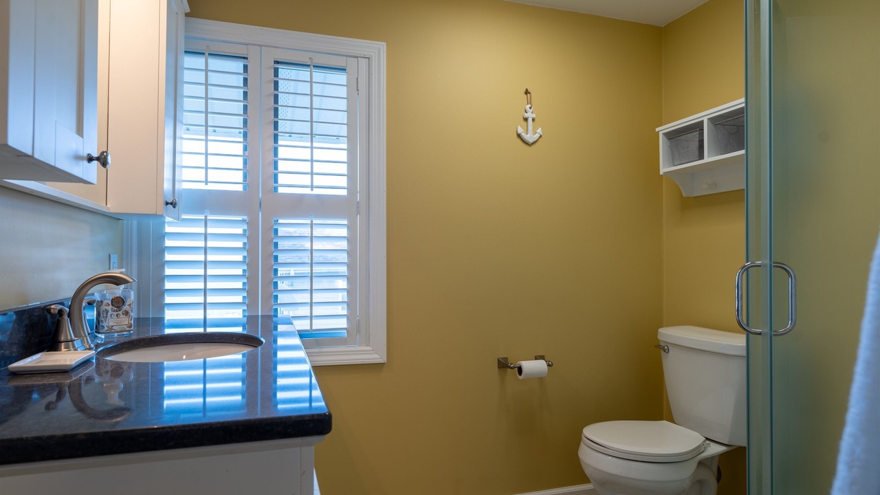 Photo of Bathroom in Huron
